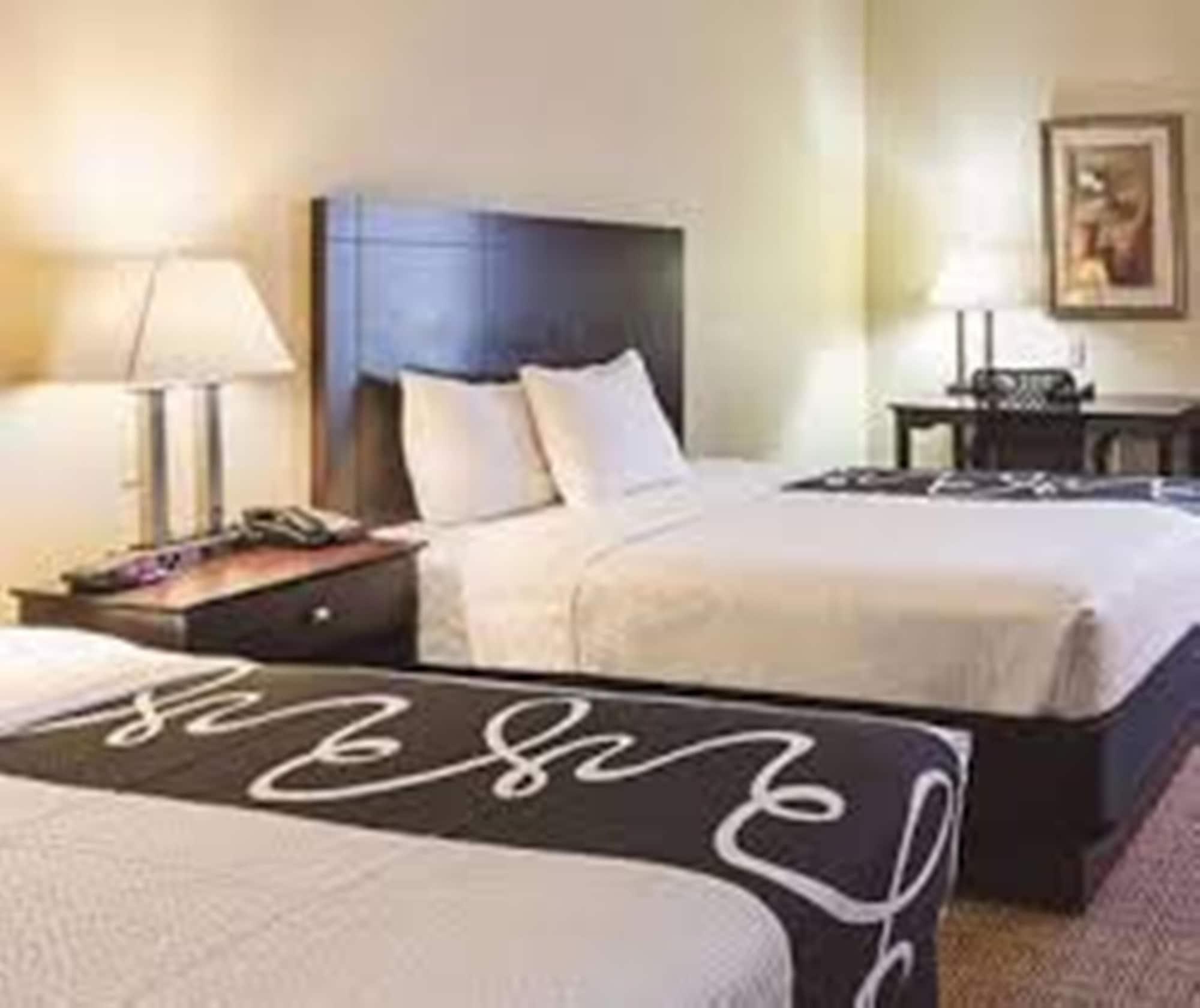La Quinta By Wyndham Waxahachie Hotel Екстериор снимка