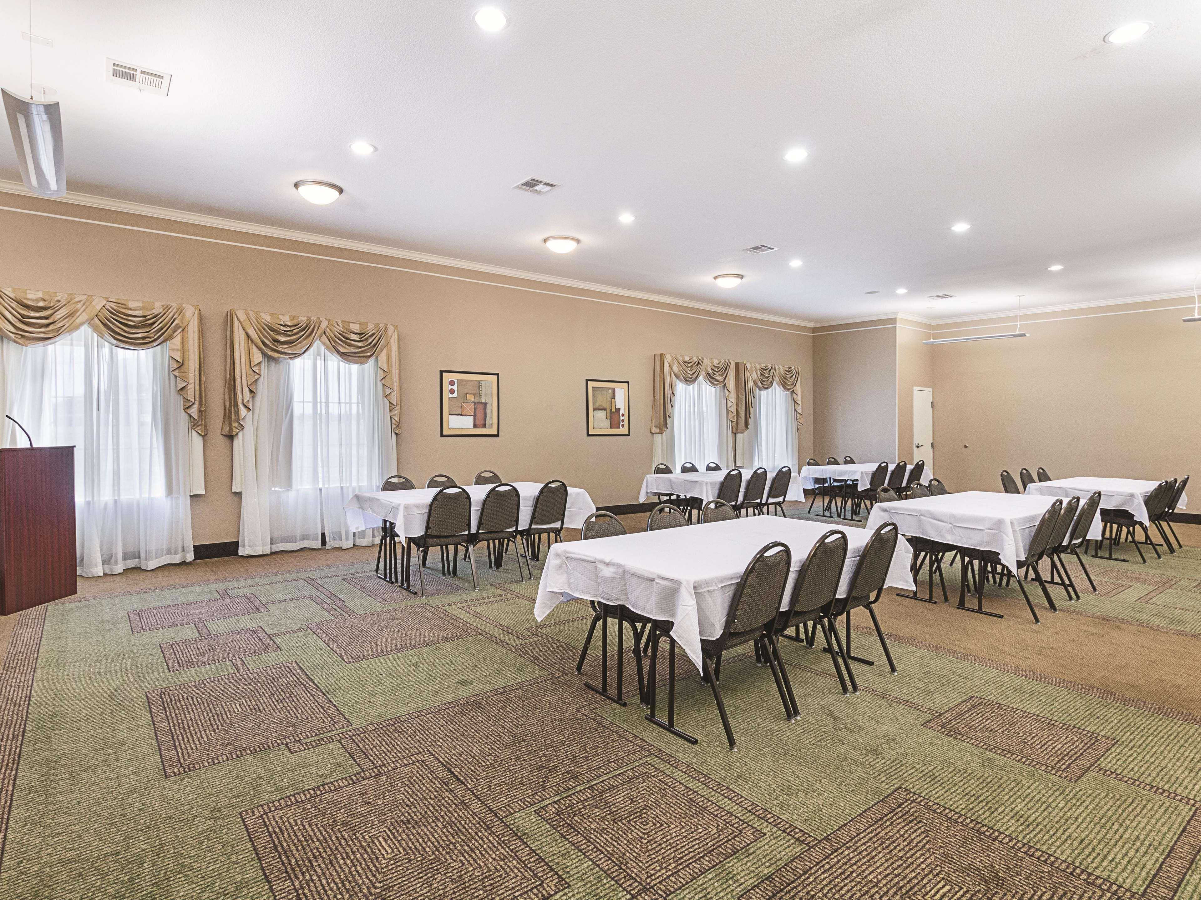La Quinta By Wyndham Waxahachie Hotel Екстериор снимка