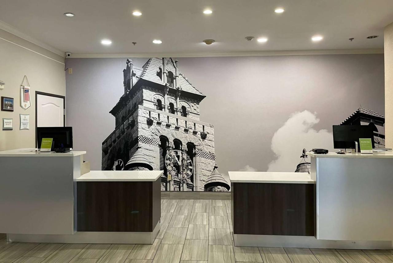La Quinta By Wyndham Waxahachie Hotel Екстериор снимка