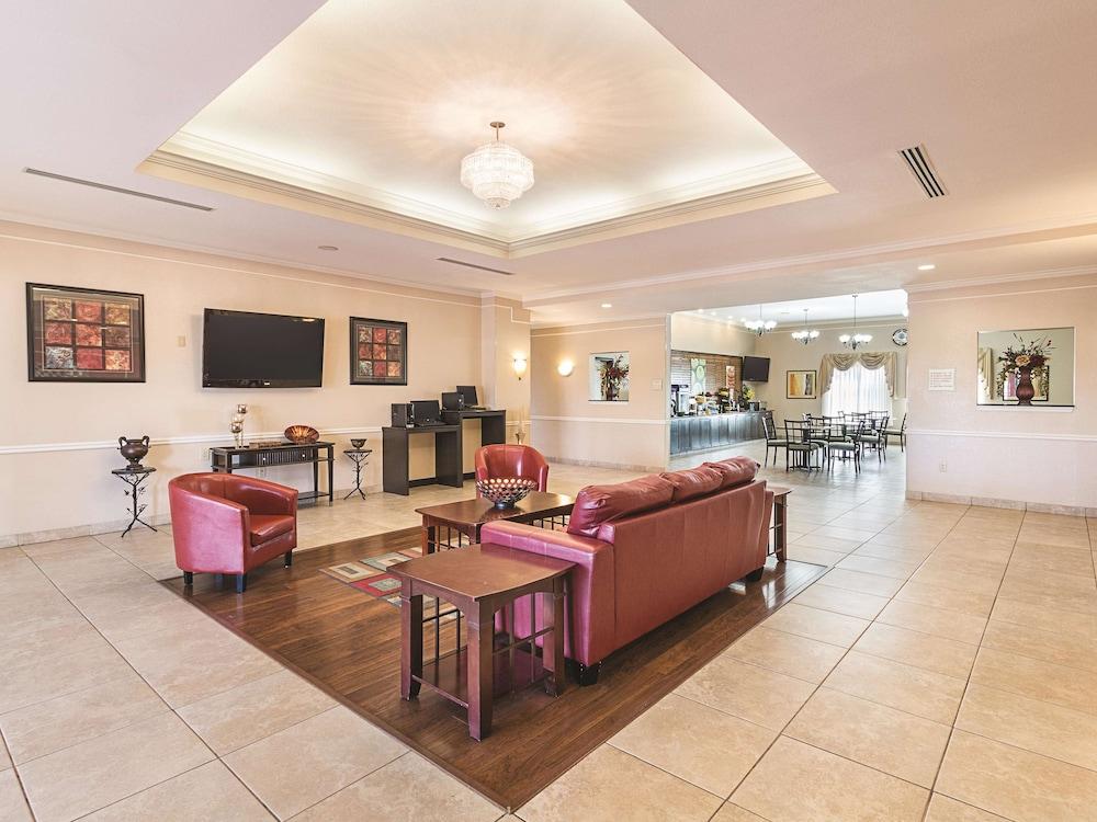La Quinta By Wyndham Waxahachie Hotel Екстериор снимка